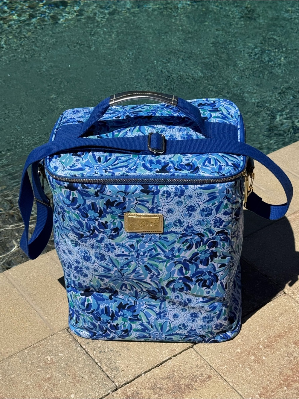 Lilly Pulitzer Blue Floral Insulated Cosmetic Cooler Bag